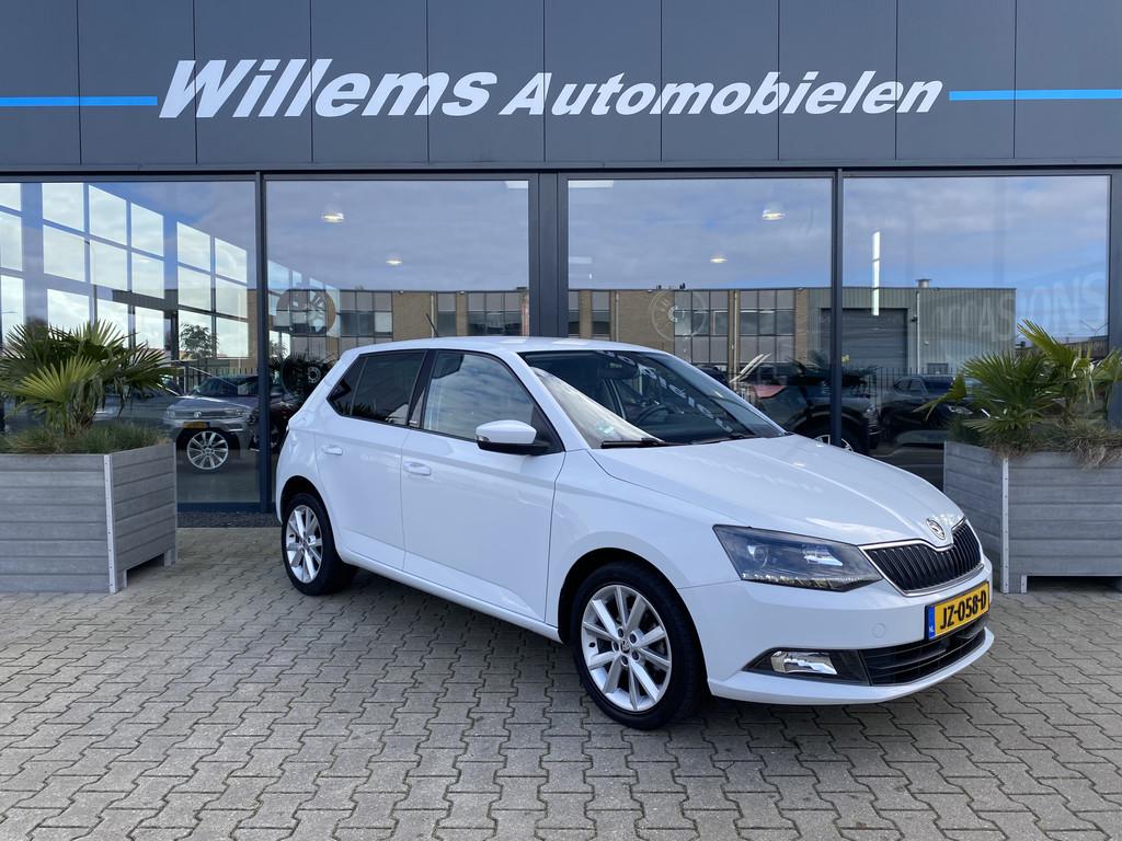 Skoda Fabia 1.2 TSI JOY Stoelverwarming, Cruise Control & Cl, Stof, 4 cilinders, Met garantie (alle), Wit