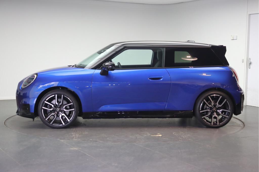 MINI Hatchback Cooper SE / John Cooper Works / Pakket XL / 1, Auto's, Zwart, Met garantie (alle), 385 km, Cooper