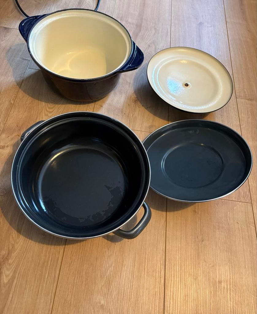 2 braadpannen, gietijzer en staal, Huis en Inrichting, Ophalen, Gebruikt, Gietijzer, Koekenpan of Braadpan