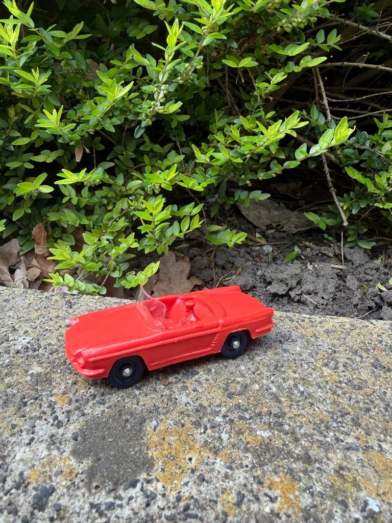 Tomte speelgoed auto rood plastic, Ophalen of Verzenden, Zo goed als nieuw