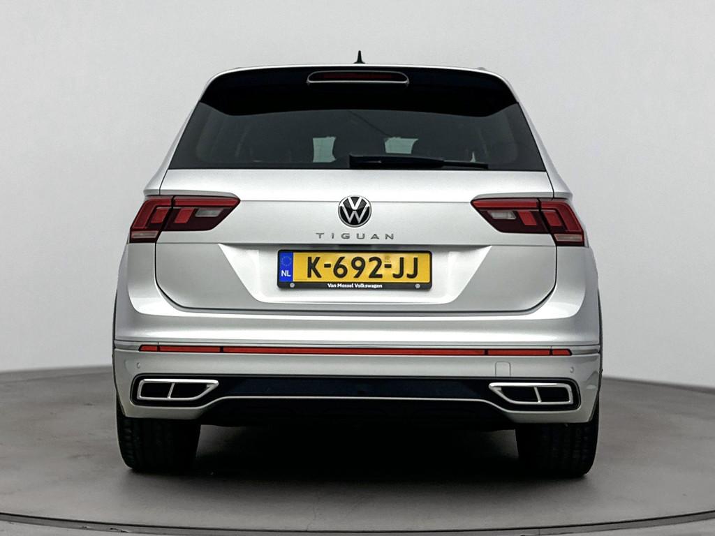 Volkswagen Tiguan 1.5 TSI R-Line | Navigatie | parkeersensor, Auto's, Stof, Euro 6, 4 cilinders, Grijs