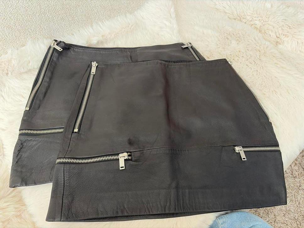 Zwarte leren rok met ritsdetails, Kleding | Dames, Zwart, Ophalen of Verzenden, Zo goed als nieuw, Maat 36 (S)