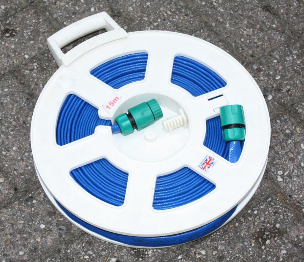 Waterslang 15m plat oprolbaar voor caravan of camper, Ophalen of Verzenden, Zo goed als nieuw