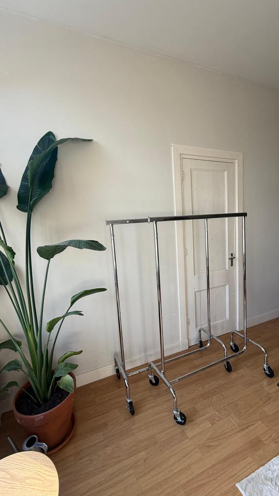 Chromen kledingrekken, Ophalen, Zo goed als nieuw