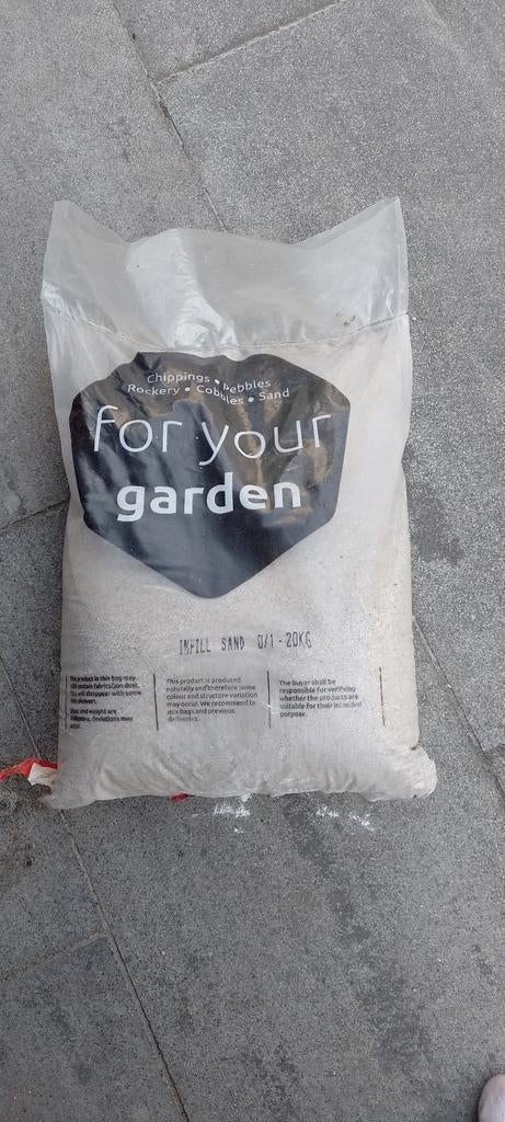 Gratis licht grijs voegzand, Ophalen