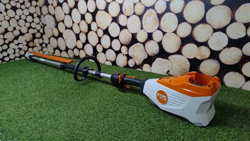 ZEER NETTE Stihl HLA 135 Accu Stokheggenschaar - Hoogsnoeier, Tuin en Terras, Heggenscharen, Ophalen of Verzenden, Zo goed als nieuw
