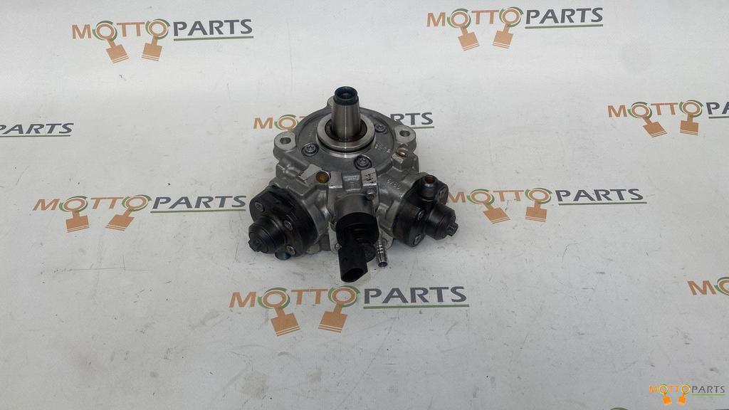 BMW 3, 4, 5 GT, 7, X3 X4 X6 Dieselpomp 13517823463 7823463, Gebruikt, -, -, Ophalen of Verzenden