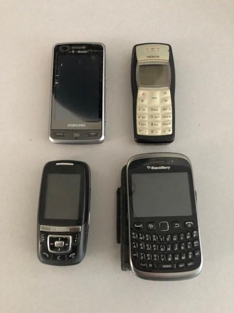 Kleine Partij Mobiele Telefoons (Werking Onbekend), Ophalen of Verzenden, Niet werkend, Zonder abonnement