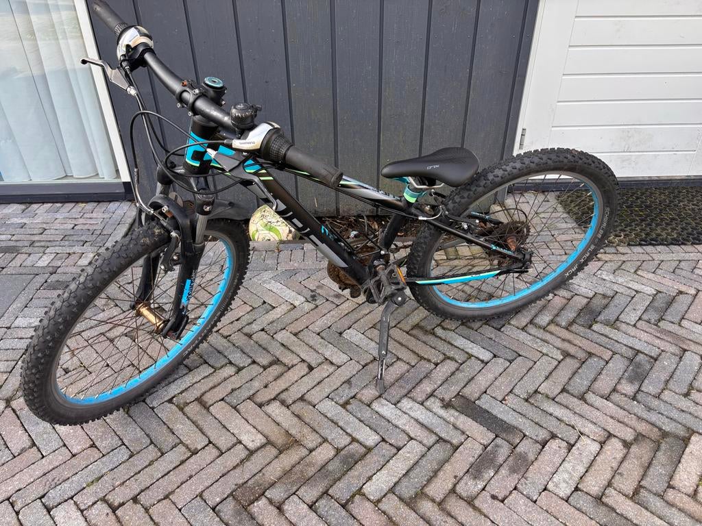Mountainbike 24 inch Cube, Fietsen en Brommers, Fietsen | Jongens, Ophalen of Verzenden, Gebruikt, 24 inch, Versnellingen