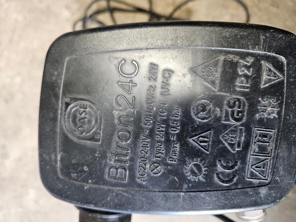 Oase bitron 24C, Ophalen of Verzenden, Gebruikt, Vijverfilter