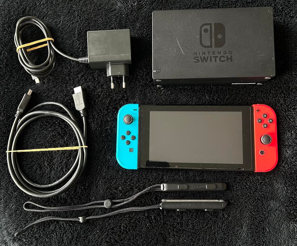 Nintendo Switch, Ophalen of Verzenden, Zo goed als nieuw, Met 1 controller, Switch Original