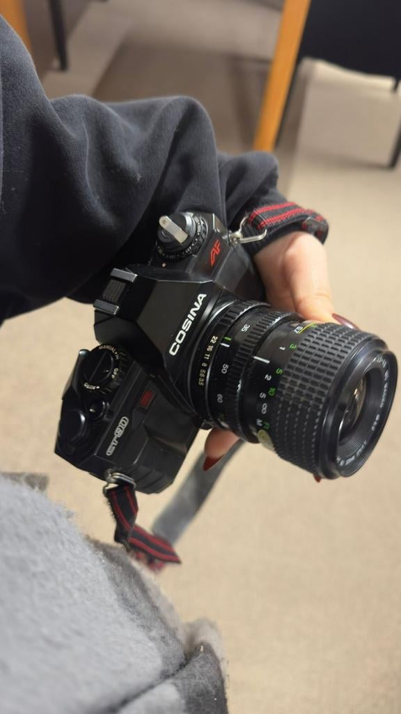 Cosina CT-90 35mm spiegelreflexcamera + lens + accessoires, Ophalen of Verzenden