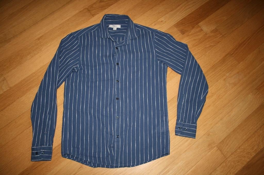 Donkerblauw overhemd, wit streepje mt. S  SMOG, Kleding | Heren, Overhemden, Blauw, Halswijdte 38 (S) of kleiner, Gedragen, Smog