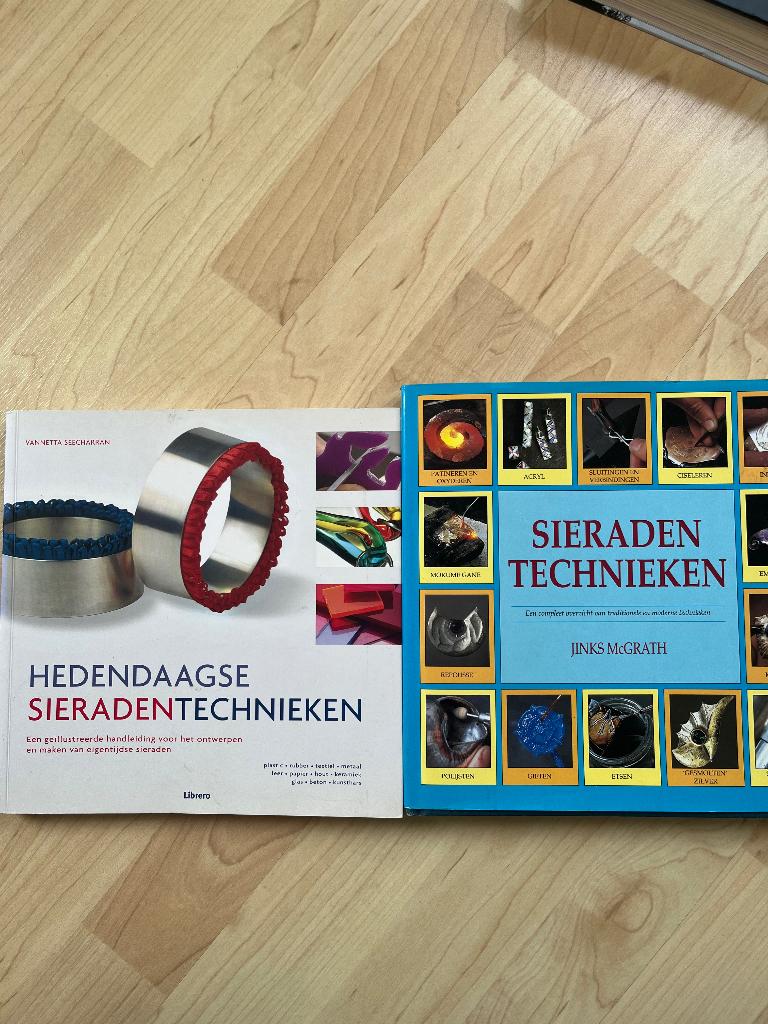 2 boeken over sieraden maken, Boeken, Ophalen of Verzenden, Zo goed als nieuw, Overige onderwerpen