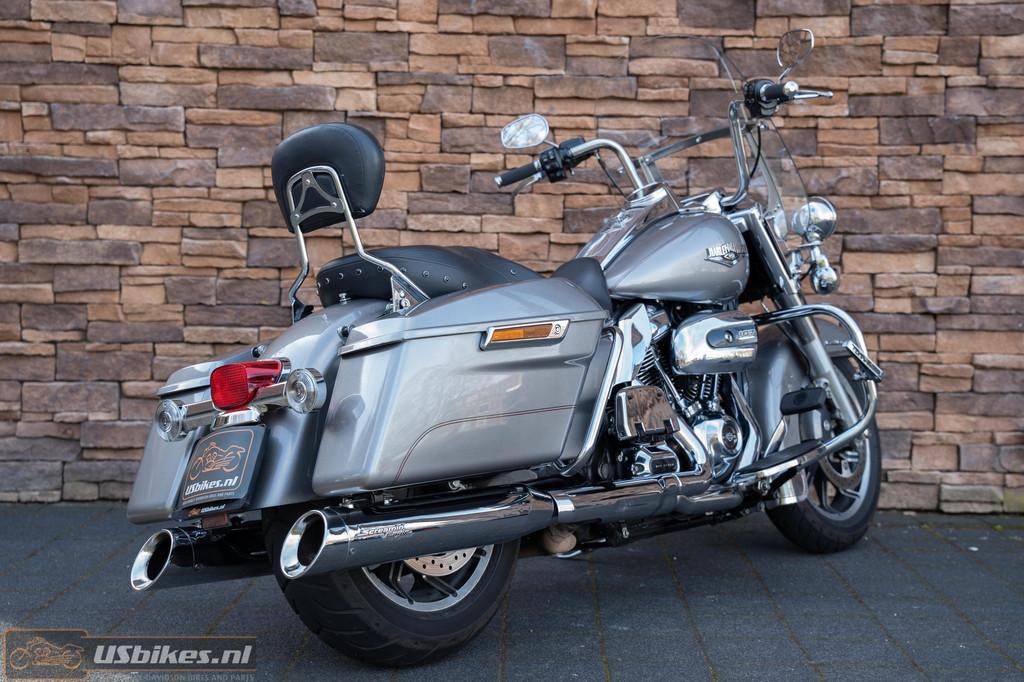Harley-Davidson FLHR Road King 107 M8 (bj 2017) - foto 3