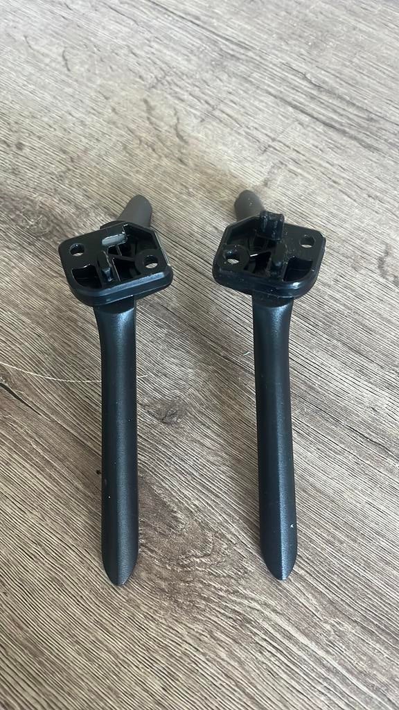 Voetjes Hisense led tv (32A4BG), Ophalen of Verzenden, Zo goed als nieuw