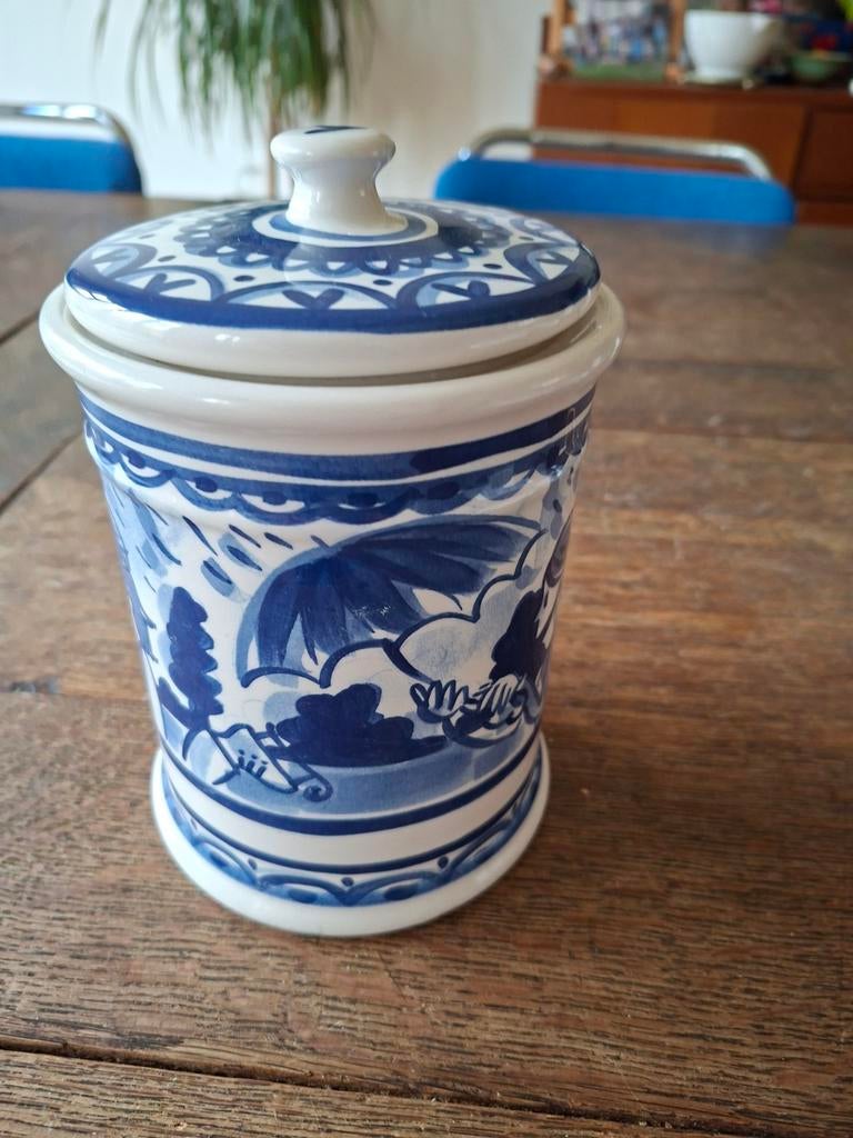 Blond suiker- en voorraadpot, Ophalen