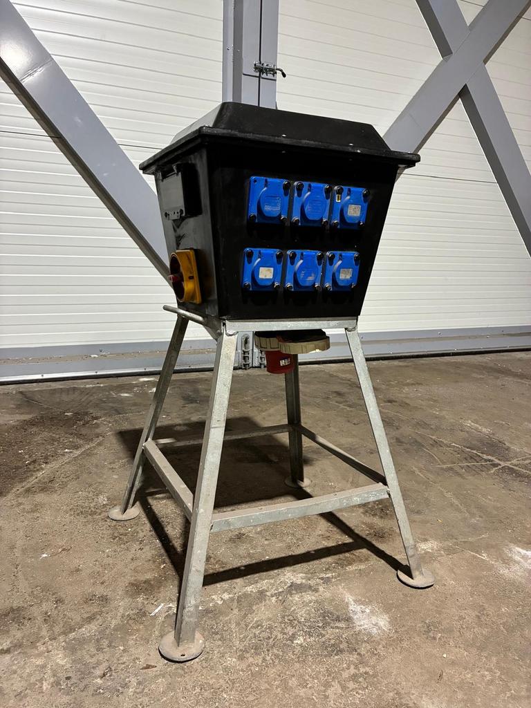 Verdeelkast Stroom met Diverse Aansluitingen, Ophalen, Gebruikt, Overige typen