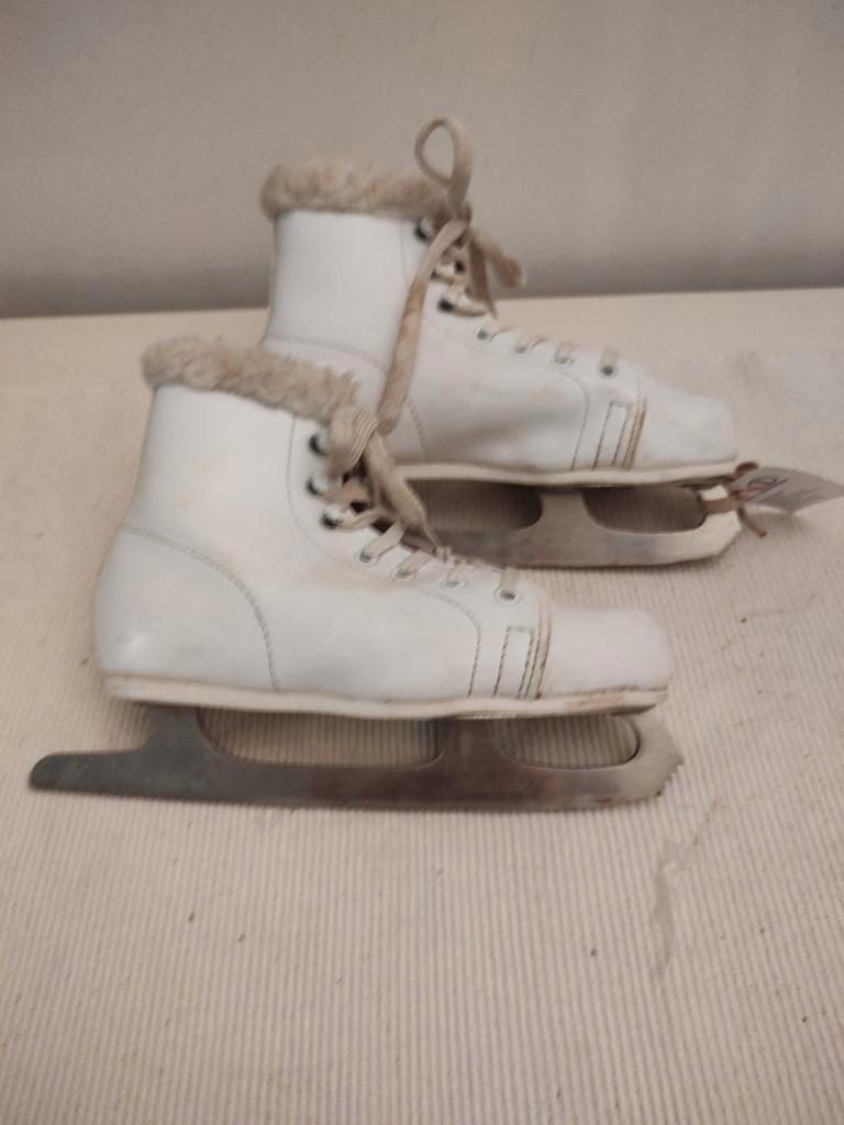 S256 Kunstschaatsen maat 34 nieuw, Sport en Fitness, Schaatsen, Overige merken, Gebruikt, -, -