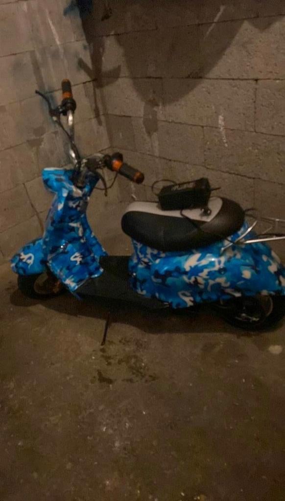 Elektrische Scooter - Blauw Camouflage Design, Ophalen of Verzenden, Gebruikt, Elektrisch, Overige merken