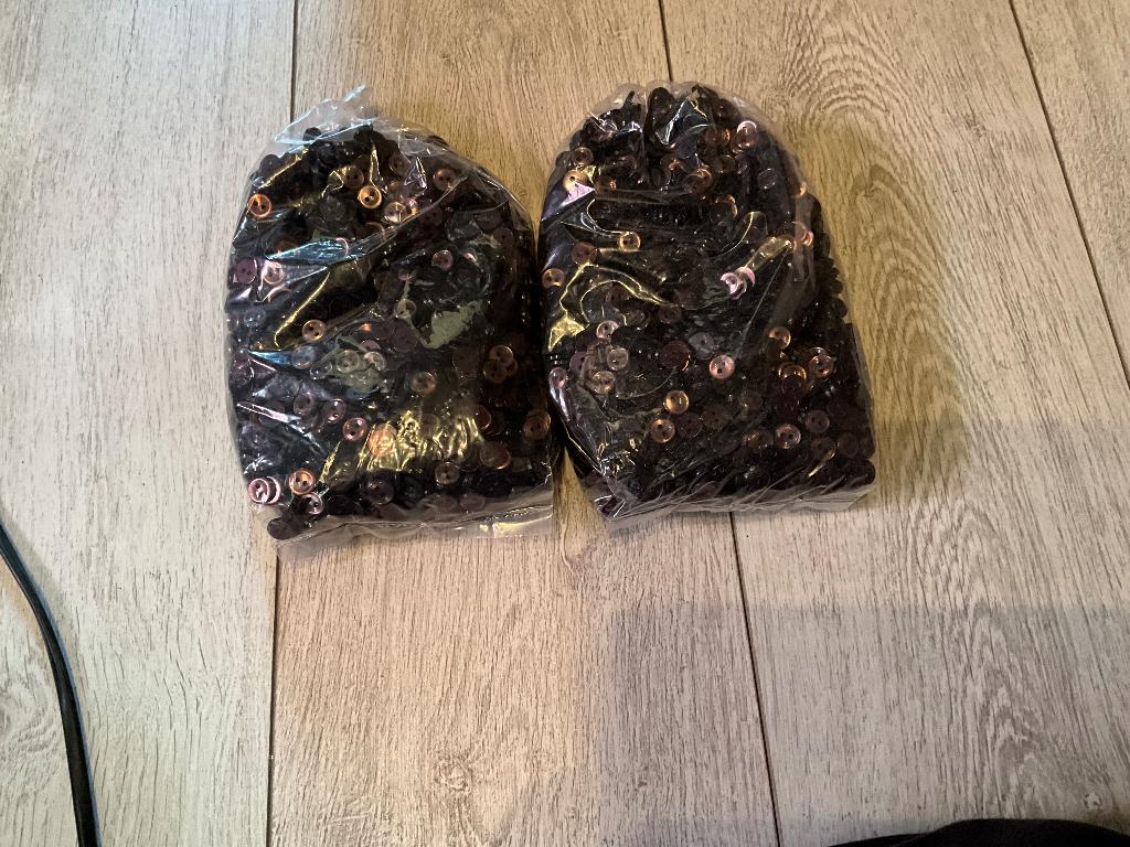 2 zakken vol met knopen, Nieuw, Ophalen of Verzenden, Enmmen, Knoop of Knopen