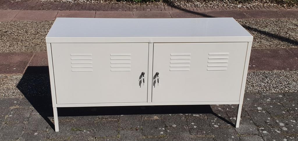 Ikea PS lockerkast wit metaal, Ophalen, Zo goed als nieuw