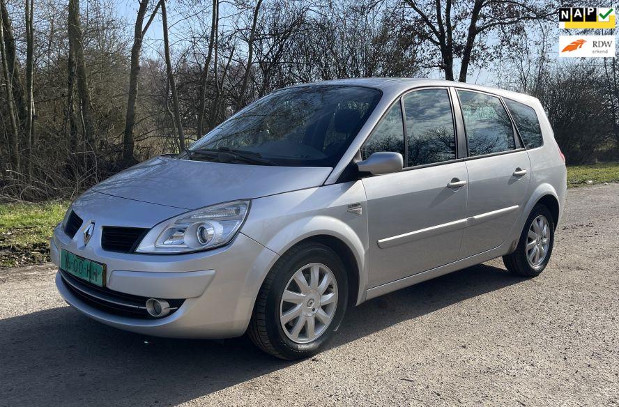 Renault Grand Scénic 2.0-16V Automaat Nieuwe APK Inruil is, Auto's, 1998 cc, 135 pk, Gebruikt, 4 cilinders