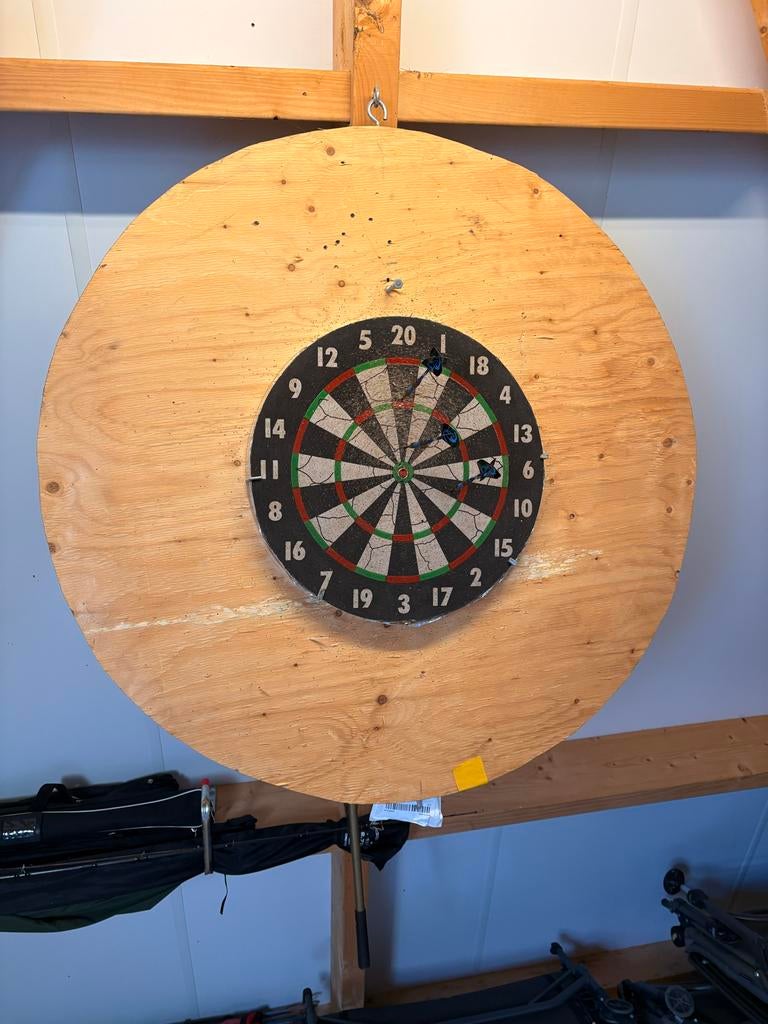 Dartbord met houten rand - 1 meter diameter, 1,5 cm dik, Ophalen, Gebruikt, Dartbord