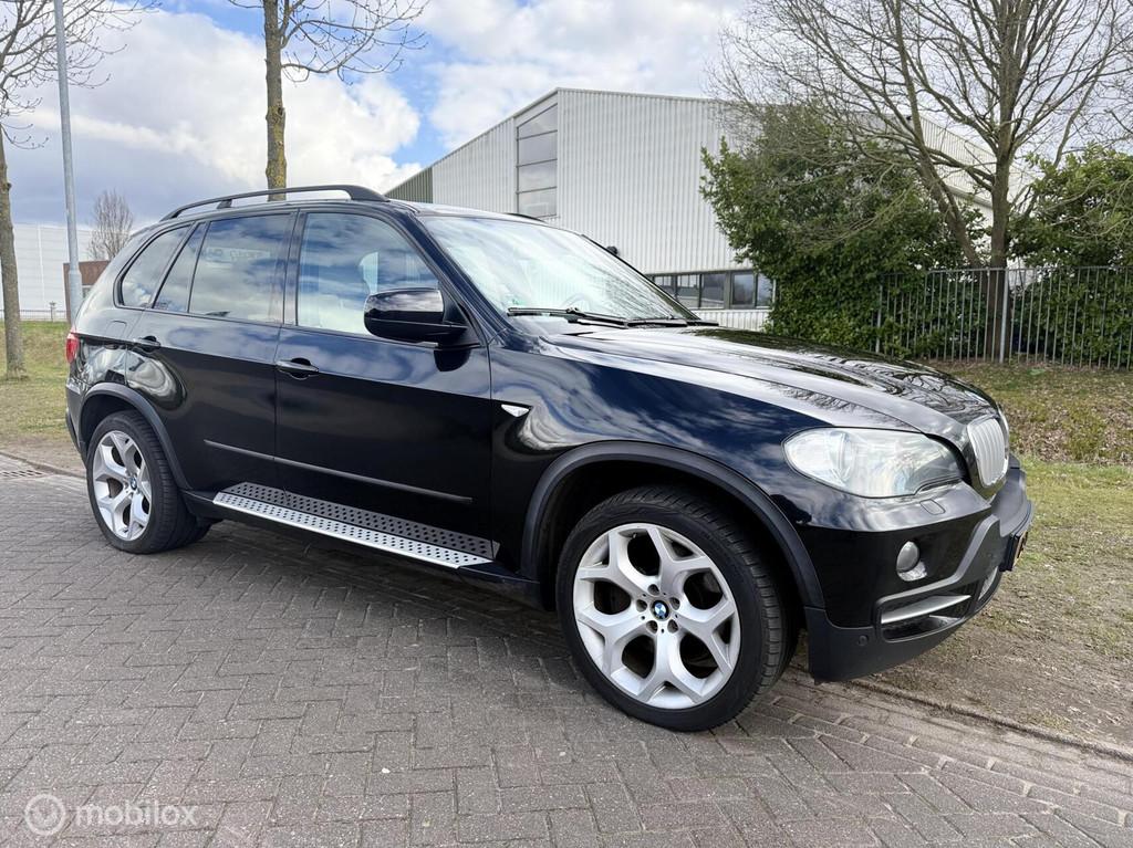BMW X5 xDrive48i, Gebruikt, 138 €/maand, Zwart, Bedrijf