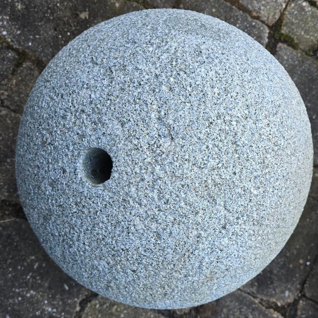 Loodzwaar granieten waterornament bol, Tuin en Terras, Ophalen