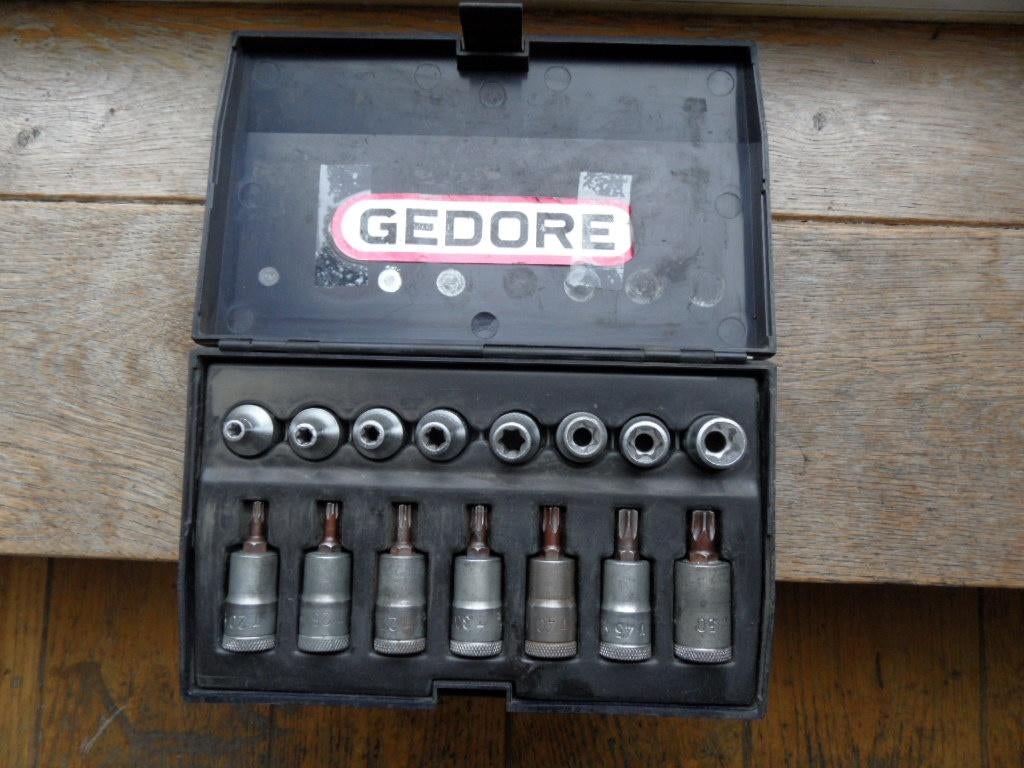 GEDORE ITX 30 TX-30 torx doppen in- uitwendig 3/8 15 stuks, Ophalen of Verzenden, Zo goed als nieuw