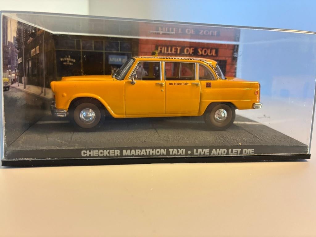 27783: Checker Marathon taxi - James Bond - Live and let die, 12 Rue du Cap Vert, 21800 QUETIGNY, France, Auto, Info@uhobbies.com