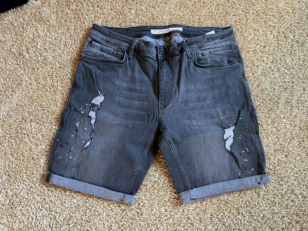PureWhite  jeans short grijs mt. XL, Ophalen of Verzenden, Zo goed als nieuw, Grijs, W36 - W38 (confectie 52/54)