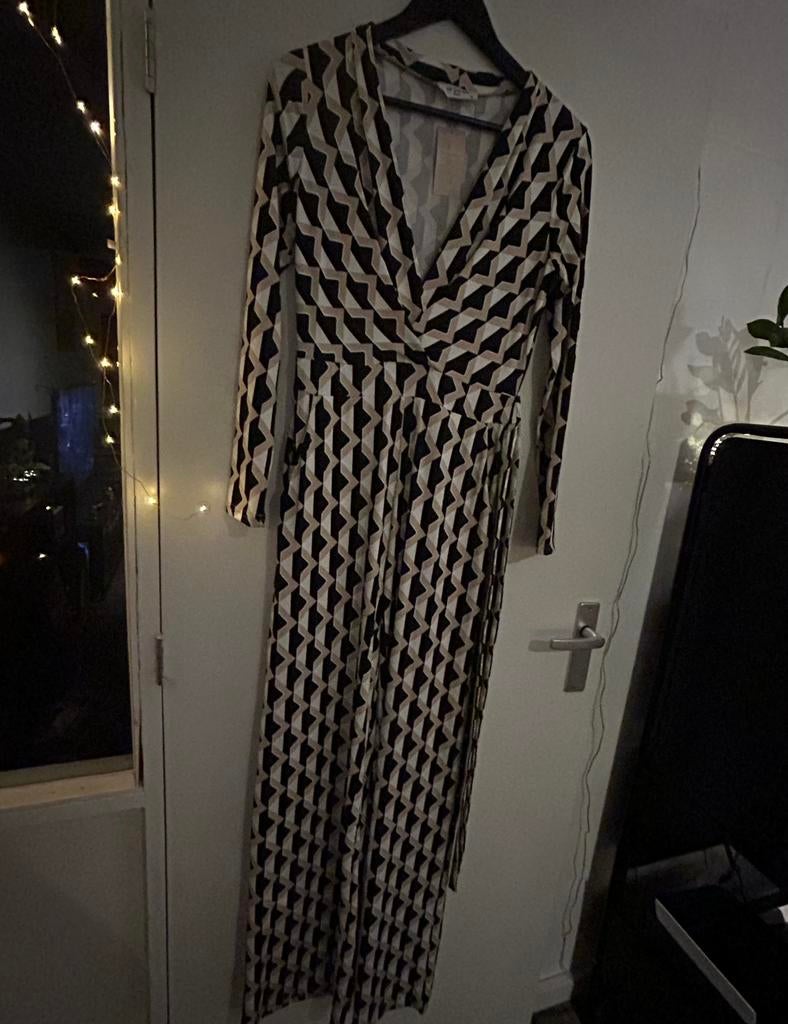 By Swan jumpsuit beige, maat M, Ophalen of Verzenden, Nieuw, Maat 38/40 (M), Beige