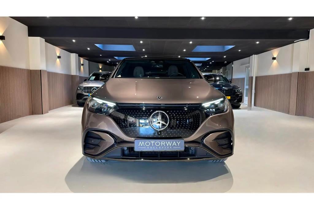 Mercedes-Benz EQE-klasse 350 4Matic Sport Editi € 74.950,0, Automaat, Adaptive Cruise Control, Bruin, EQE