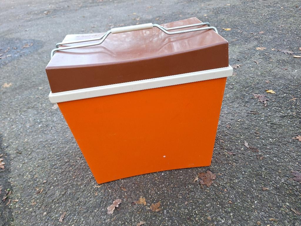 retro koelbox, Caravans en Kamperen, Koelboxen, Ophalen, Zo goed als nieuw, Koelbox, Koelelement