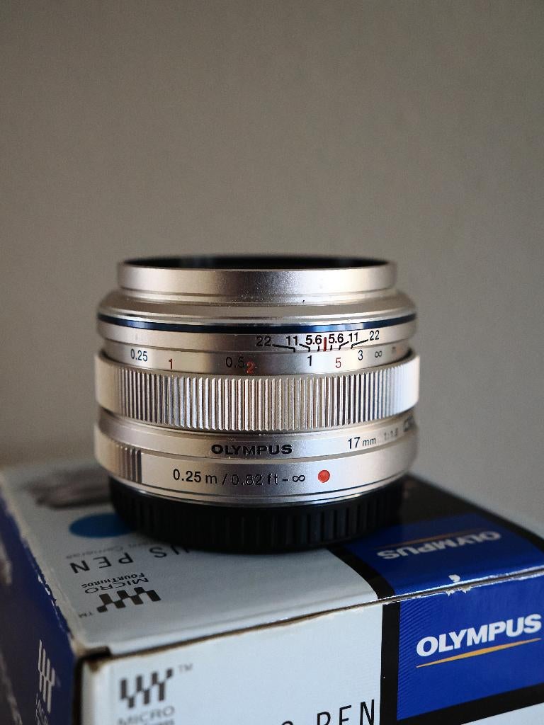 Olympus M.Zuiko Digital ED 17mm f/1.8 – Zilver | Topstaat, Audio, Tv en Foto, Fotografie | Lenzen en Objectieven, Ophalen of Verzenden