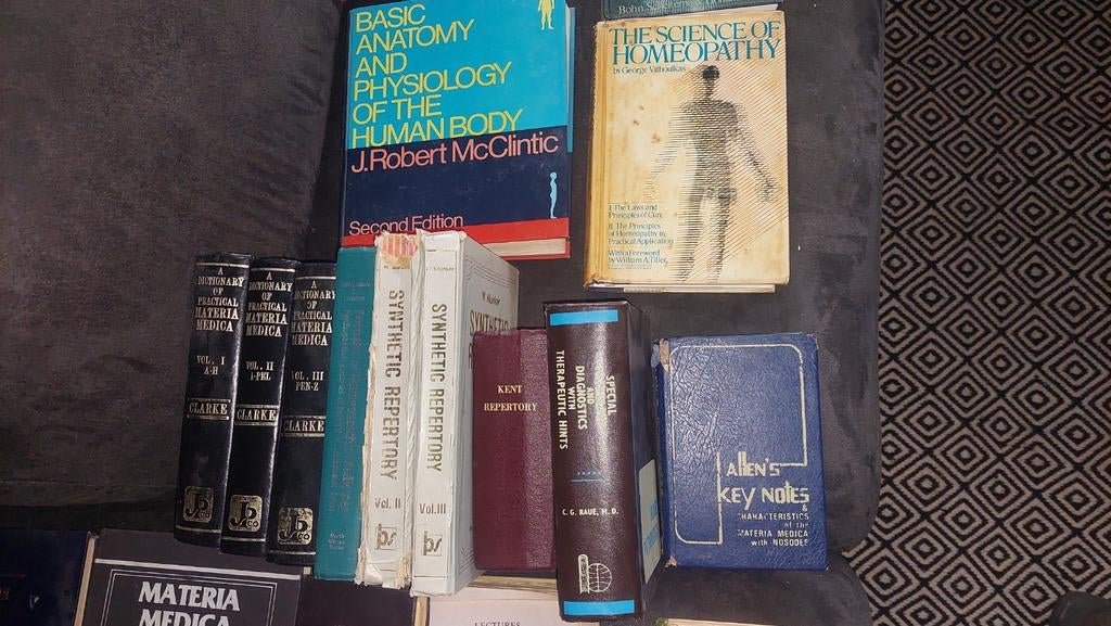 Oude boeken  opleiding klassieke homoeopathie, Ophalen of Verzenden, Gelezen, School, Studie en Wetenschap