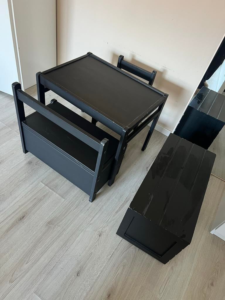 Kindertafel met stoelen en opbergbank van Babypark, Kinderen en Baby's, Kinderkamer | Tafels en Stoelen, Ophalen of Verzenden