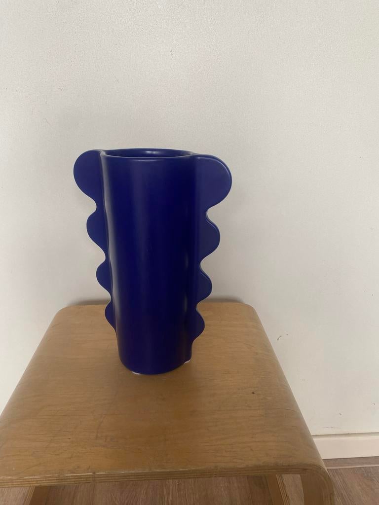 Ikea DOFTBRÄKEN vaas donker blauw, Ophalen of Verzenden, Blauw, Aardewerk of Porselein, Minder dan 50 cm