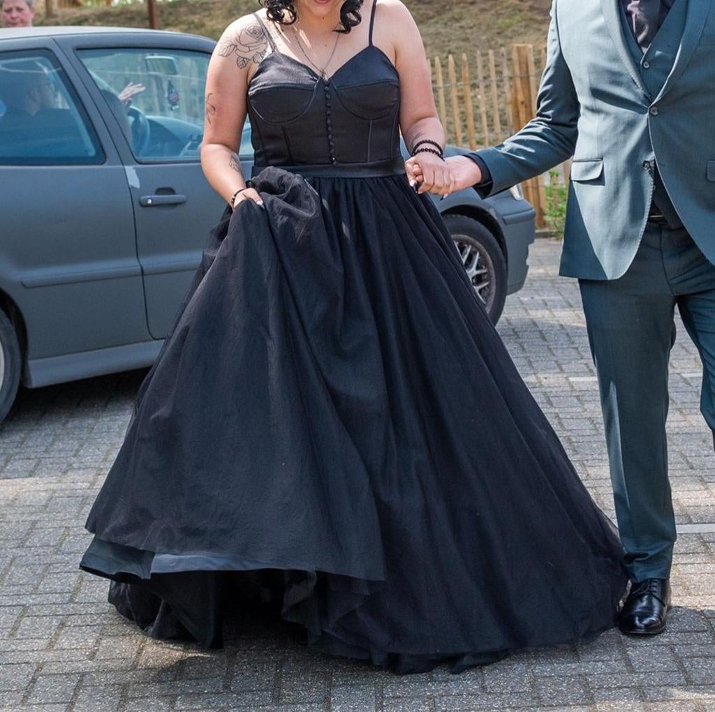 Zwarte bruidsjurk, Kleding | Dames, Trouwkleding en Trouwaccessoires, Zo goed als nieuw, Trouwjurk, Zwart, Ophalen of Verzenden