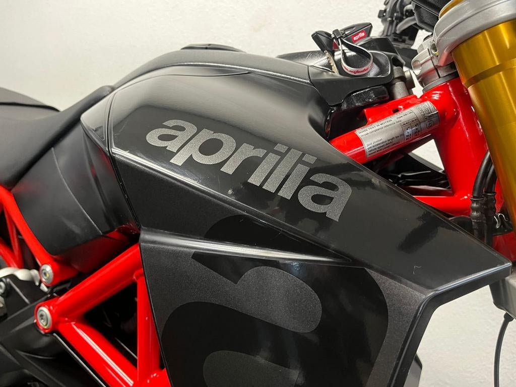 Aprilia DORSODURO 900 (bj 2020), Motoren, Motoren | Aprilia, 2 cilinders, Motorrijbewijs A, Bedrijf, Meer dan 35 kW