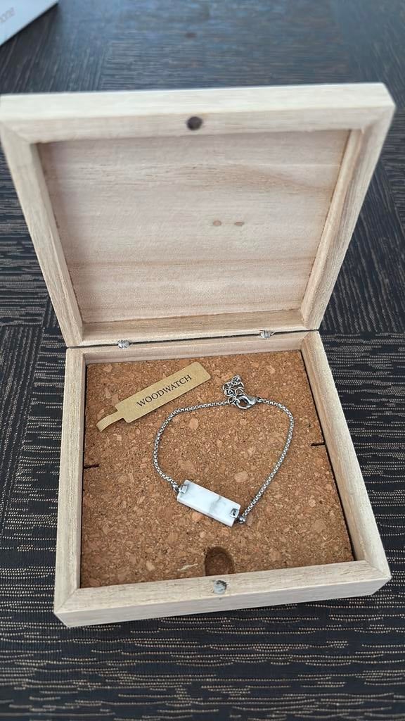 Woodwatch armbandje zilver & marble (wit/grijs), Sieraden, Tassen en Uiterlijk, Horloges | Antiek, Ophalen of Verzenden, Zilver