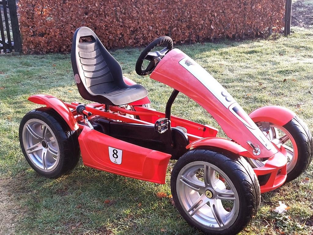BERG FERRARI FXX 8, Kinderen en Baby's, Speelgoed | Buiten | Skelters, Berg, Ophalen
