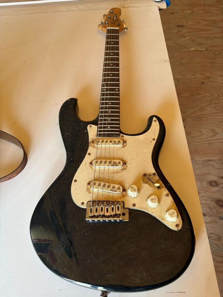 Gitaren 2x, Ophalen, Solid body, Overige merken