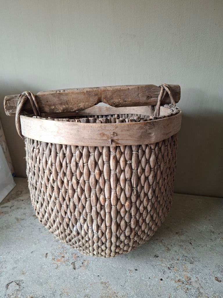 Antieke rijstmand van riet, Huis en Inrichting, Gebruikt, Mand, Rond, Ophalen of Verzenden
