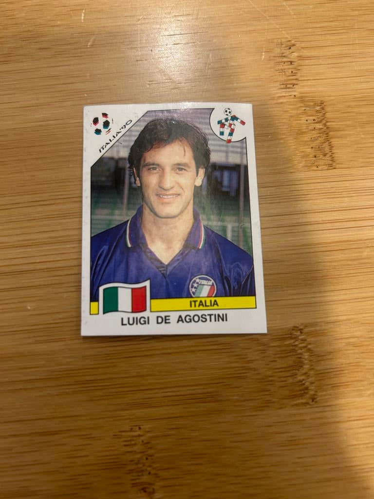 Panini Italia '90 Sticker Luigi De Agostini, Ophalen of Verzenden, Zo goed als nieuw, Sticker