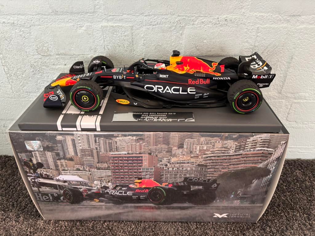 Max verstappen RB19 winner monaco 2023 1:18 model, Verzamelen, Ophalen of Verzenden, Zo goed als nieuw, Formule 1