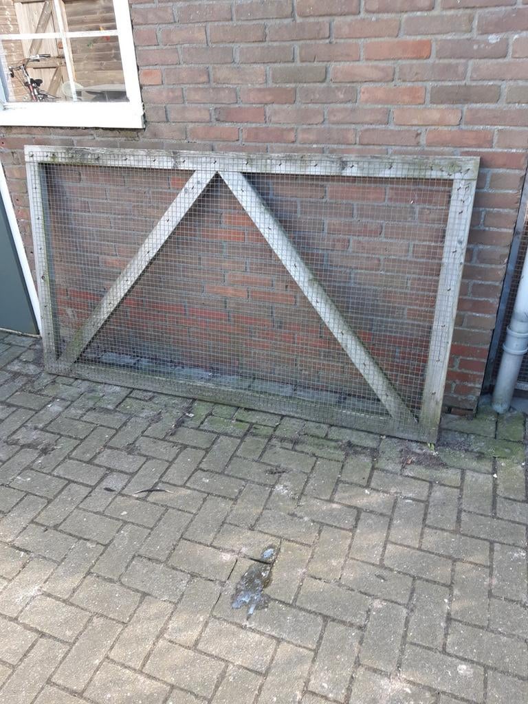 Hek met gaas - Ideaal voor tuin of dierenverblijf, Tuin en Terras, Ophalen, Gebruikt, Hout, Gaashekwerk