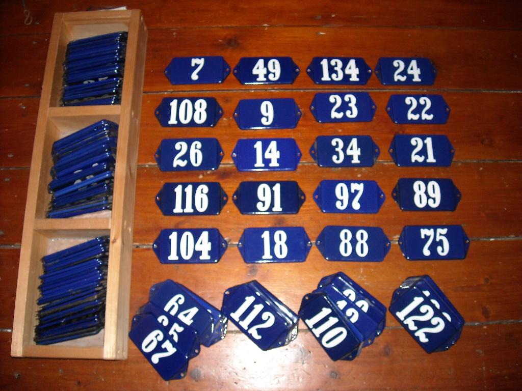 oud emaille huisnummer huisnummers 6 x10 cm blauw wit nummer, Ophalen of Verzenden